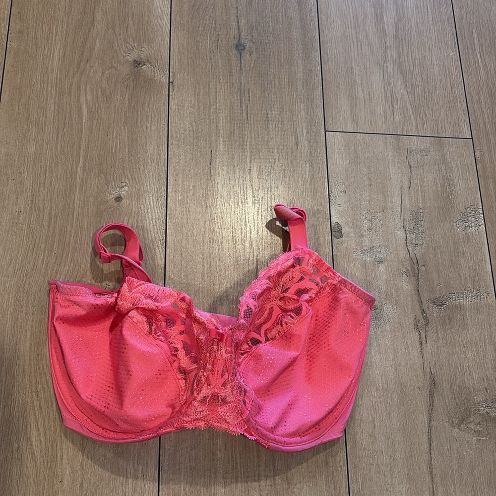 M&S Lace Bra Size 36GG UK